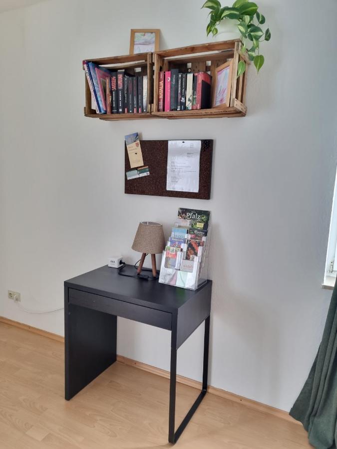 Ferienwohnung Appartement Bad Bergzabern mit Schwimmbad und Sauna Exterior foto